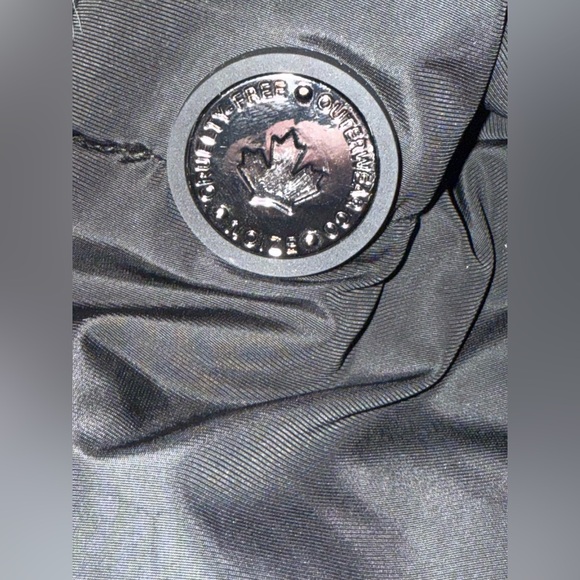 Noize. Gigi Vegan Faux Fur Trim Quilted Parka. Black. Size XS. - Picture 9 of 14